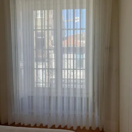 Golden Flat * Porto